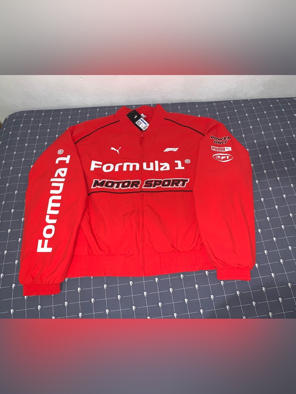PUMA Formula 1 Pilot Motorsport Men's Jacket Red 635353-06 Size: X-Large